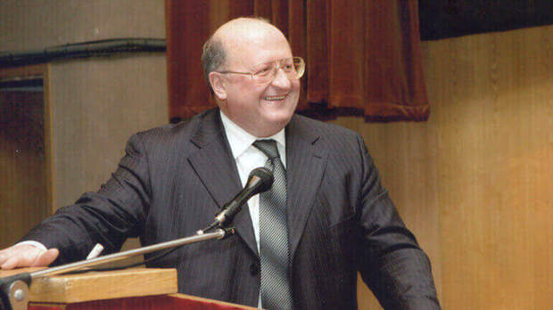 На что готов Гинцбург ради сбыта модной субстанции детям: отмена протоколов исследований и редактирование реестра Минздрава