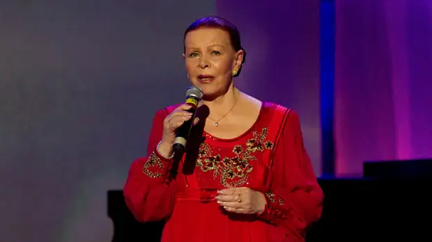 Умерла певица Александра Стрельченко
