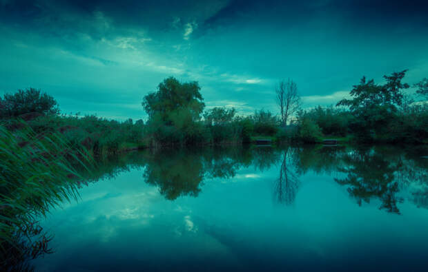 Aqua by Iain Sinclair-MacDonald on 500px.com