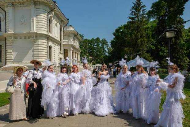 Посещение выставок и музеев для беременных предложили сделать бесплатным