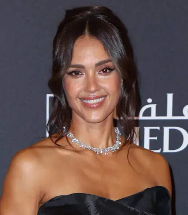 Джессика Альба