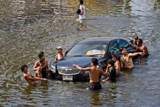 Тайланд готов к наводнению (29 фото)
