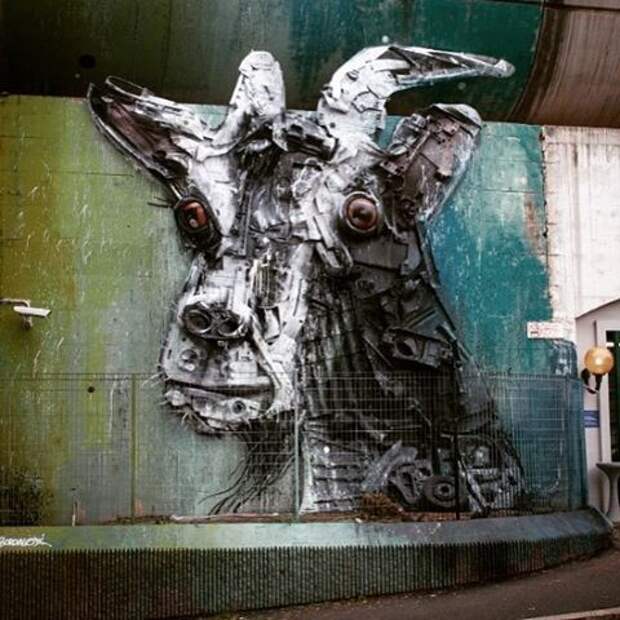 Street Art Bordalo II