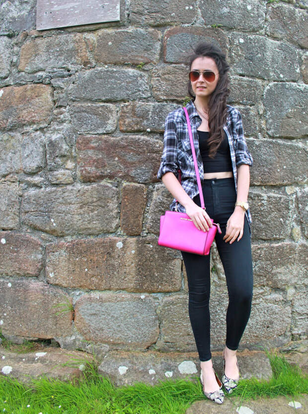 Irish Fashion Monochrome Checks 7