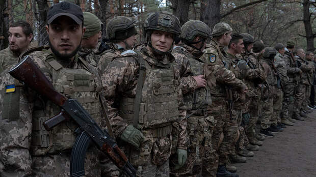Украинские военные просят сослуживцев убить их из-за нехватки еды