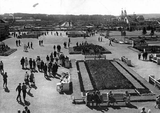 moscowthe30s-37 (700x496, 250Kb)