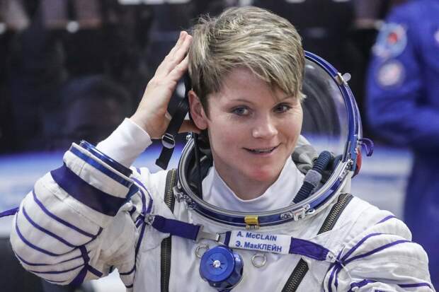 Американская женщина-астронавт Энн Макклейн. Источник изображения: nasa.gov
