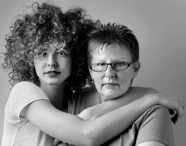 Дочки и матери в совместном фотопроекте