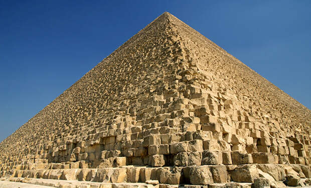 Ученые сканировали территорию вокруг Пирамид и обнаружили подземные ходы, которых раньше не замечали