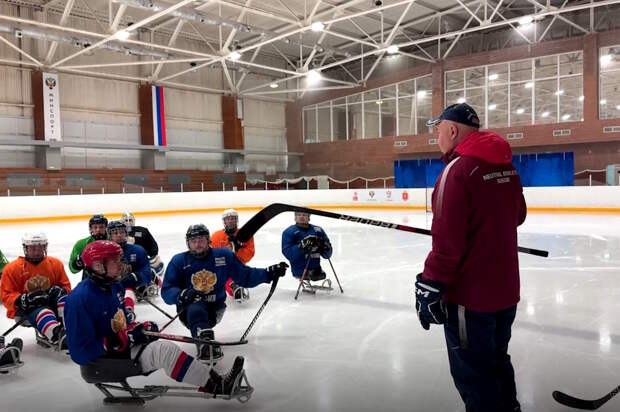 В Алексине подвели итоги учебно-тренировочному сбору по следж-хоккею