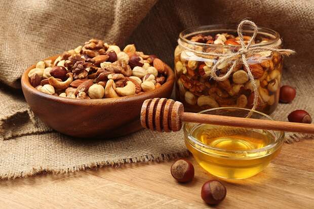мед и орехи польза