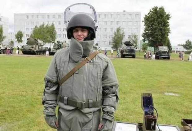 botWzUlRiMw1w4X6 (700x477, 233Kb)