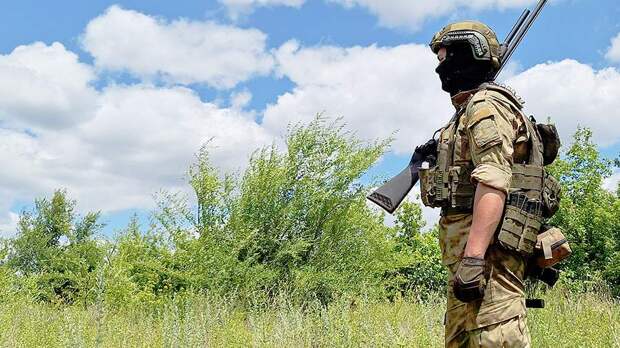 Канцлер ФРГ допустил затягивание конфликта на Украине на много месяцев