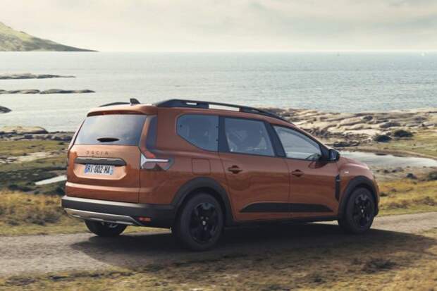 новые-автомобили-dacia-jagger-premiere-2021-proauto-04