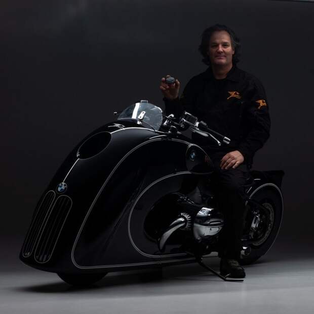 Kingston Custom вручную превратила BMW R18 в кастомный мотоцикл в стиле ар-деко