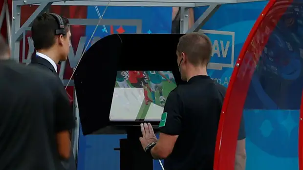 Глава департамента судейства РФС считает, что VAR не избавит футбол от ошибок