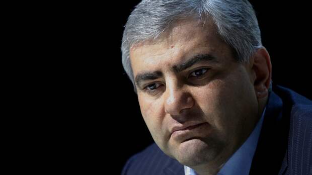 Карапетяна доставили из СИЗО Еревана под домашний арест