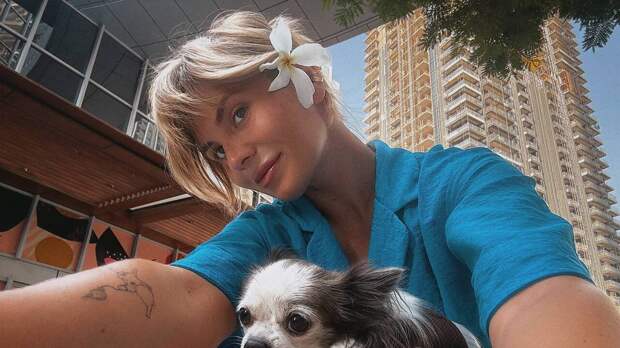 «Так случилось»: покинувшая Россию дочь Валерии оправдалась за переезд