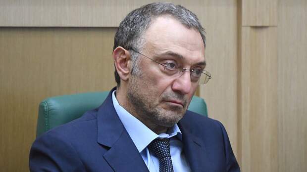 «Керимов подарил бы каждому по Bugatti за победу в ЛЕ». Помазан — о бывшем владельце «Анжи»