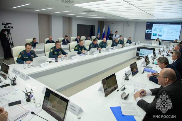 На Ямале подвели итоги года для подсистемы РСЧС Уральского федерального округа и определили планы на 2026 год