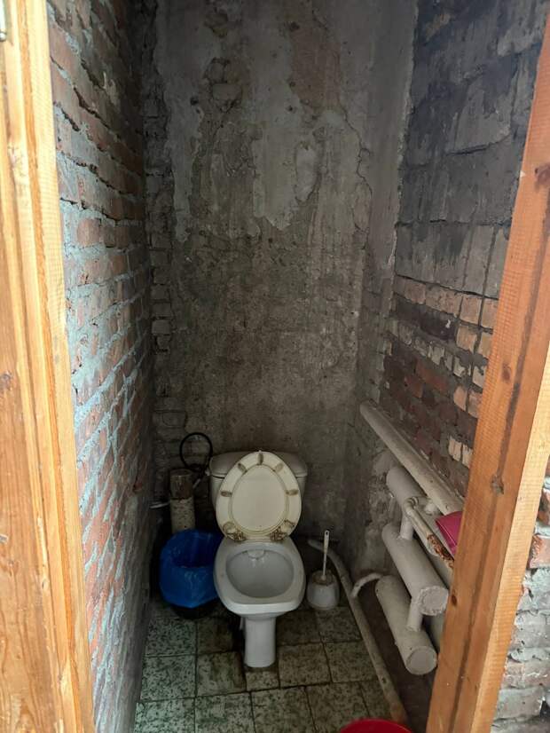 Туалет в реабилитационном отделении Рудничной больницы ГКБ #1