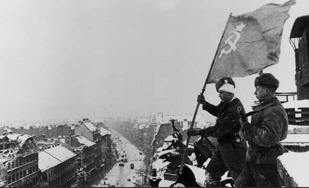 Почему я против "копий знамени Победы" | Гербы, флаги, знамена ...