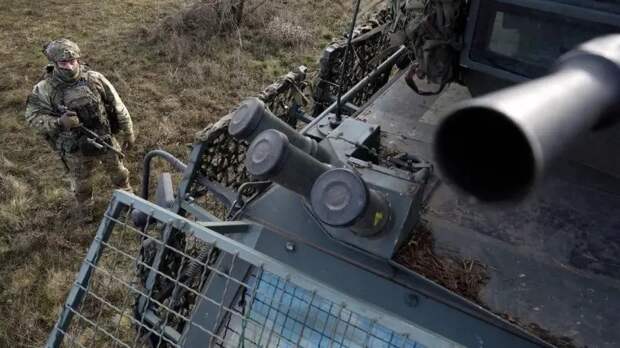 Нищее воинство: как Украина сама уничтожает свою армию