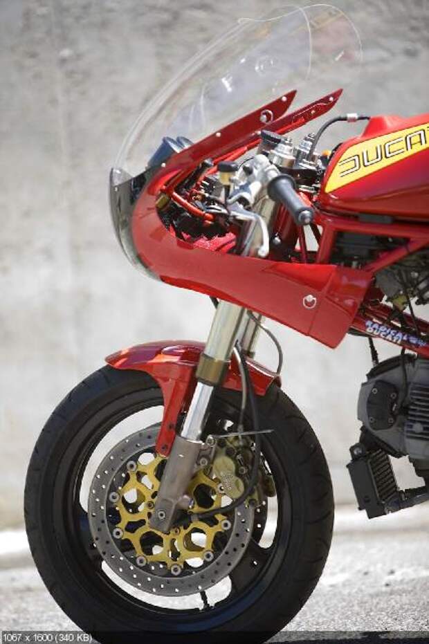 Тюнингованный мотоцикл Radical Ducati 900 TT