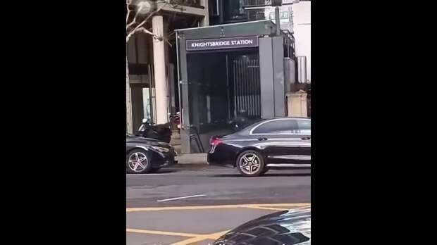 Голливудский актёр Том Круз покинул свою квартиру в Лондоне стоимостью 35 млн фунтов стерлингов (около