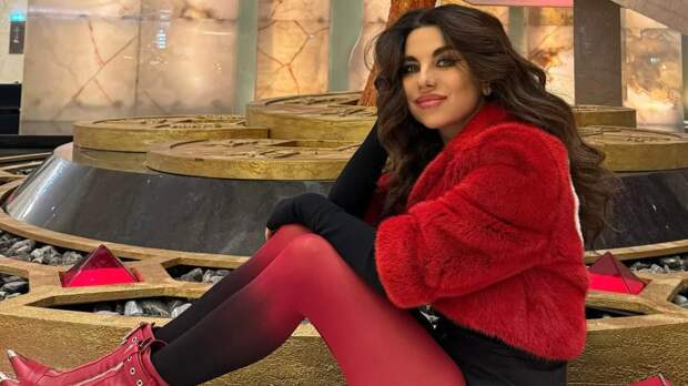 Анна Плетнева вывела на сцену французского бойфренда дочери