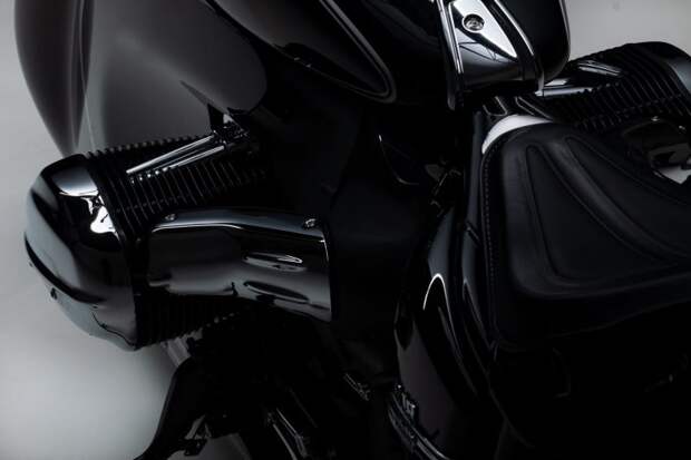 Kingston Custom вручную превратила BMW R18 в кастомный мотоцикл в стиле ар-деко