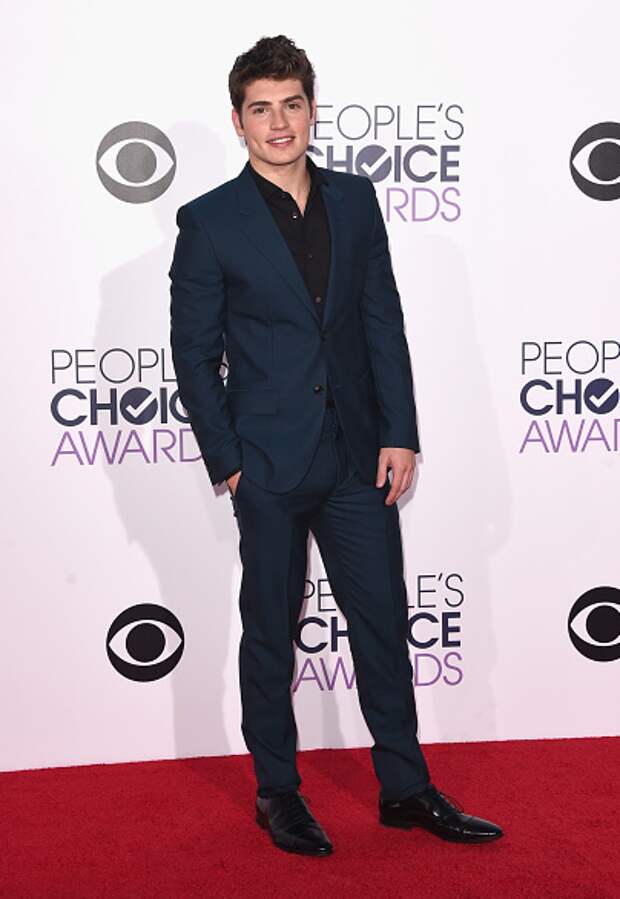 gregg-sulkin-peoples-choice-awards