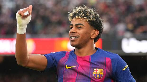 Ямаль побил рекорд Мбаппе в Лиге чемпионов