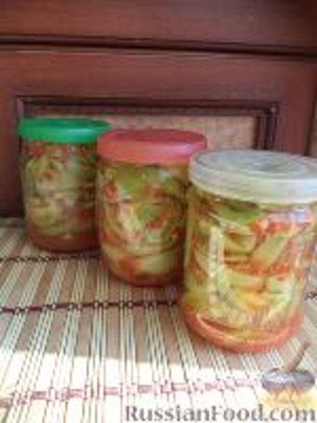 Фото к рецепту: Помидоры зеленые дольками Фото к рецепту: Помидоры зеленые дольками