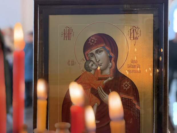 По инициативе Сергея Ситникова для бойцов 331-го полка написали двустороннюю икону