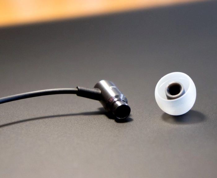 Подушка для наушника также не обделена названием. /Фото: headphone-review.ru Подушка для наушника также не обделена названием. /Фото: headphone-review.ru