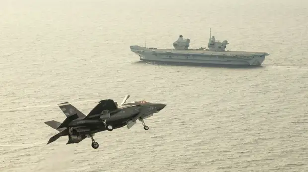 Британский истребитель F-35 упал в Средиземное море
