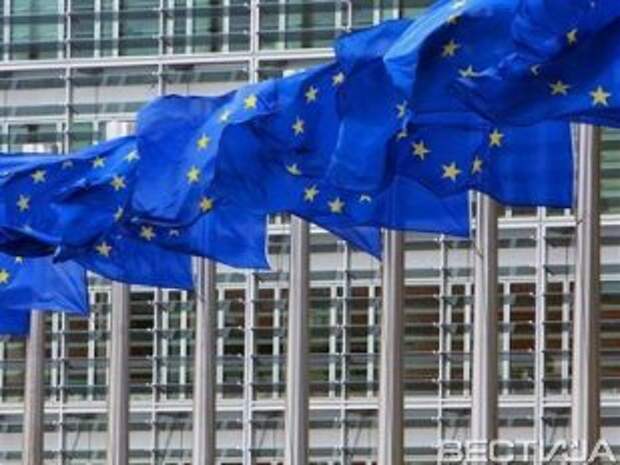 Еврокомиссия проверяет информацию о российском конвое на Украине Еврокомиссия проверяет информацию о российском конвое на Украине