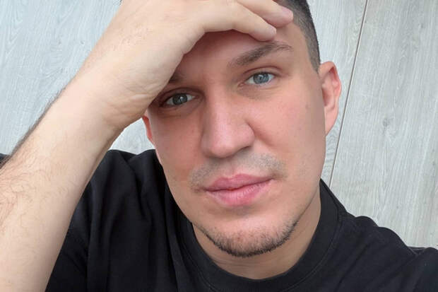 Популярному российскому блогеру сделали операцию и удалили шесть зубов