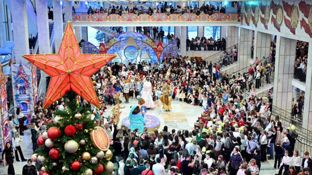 Жители столицы могут начать год с добрых дел в рамках проекта «Зима в Москве»