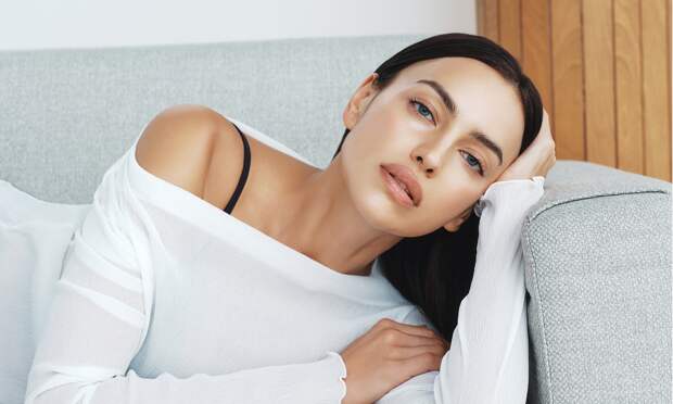 Как бренд d’Alba и Ирина Шейк акцентируют внимание на внутренней красоте