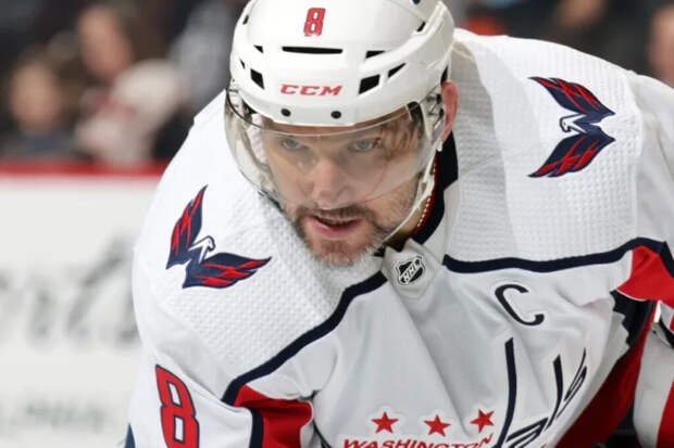 Овечкин превзошел Бретта Халла по числу хет-триков в НХЛ
