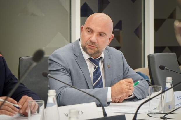 Баженов призвал хозяев редких животных отказаться от перепродажи питомцев. Фото: Максим Манюров