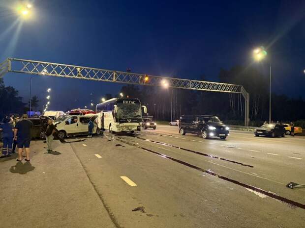 Владимирские следователи возбудили два уголовных дела после ДТП на трассе М-7