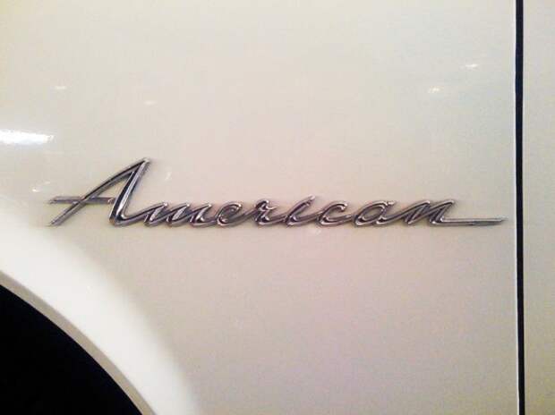 Авто ретро логотипы (22 фото)