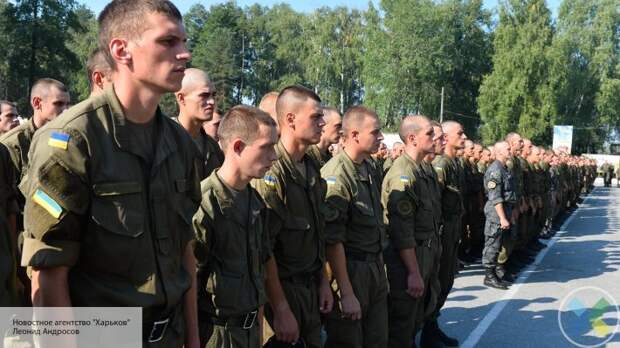 Украина увеличивает армию и закрывает границы