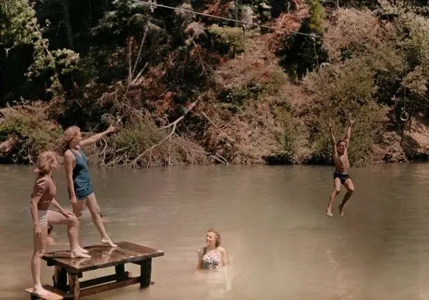 Автохром, фотограф Б. Энтони Стюарт