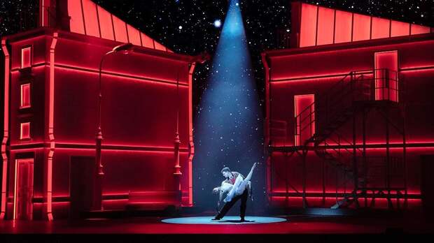 Возвращение легенды: мюзикл «Ничего не бойся, я с тобой!» снова на сцене МДМ — всего на несколько месяцев