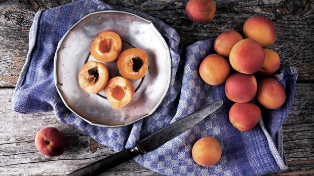 Простой способ, который заставит забыть о пятнах на кухонных полотенцах