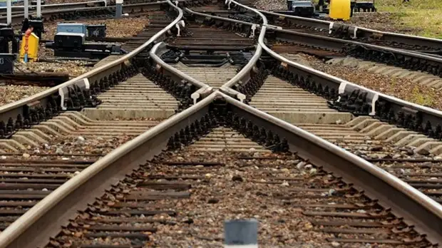 СМИ: Киев планирует восстановить железнодорожное сообщение с Донбассом